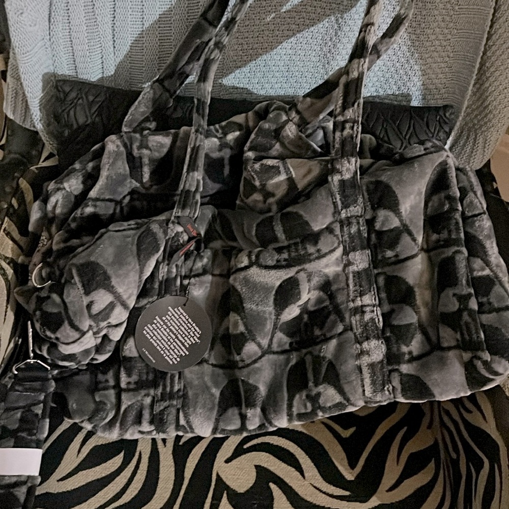 Vera Bradley Star Wars Duffel- Darth Vader Collection